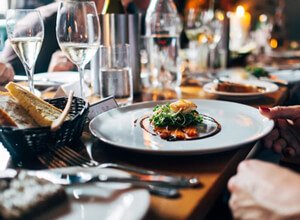 best restaurent near me